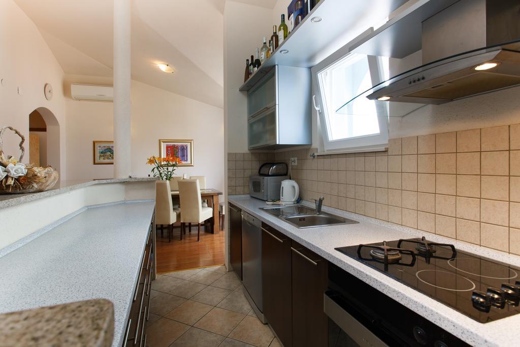 Apartment Gold Trogir Room photo